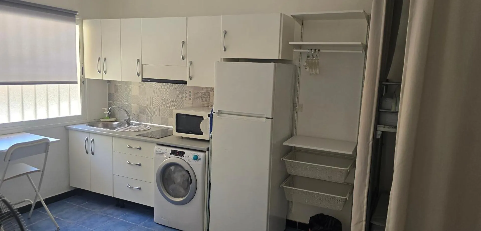 Albergue Cristina Habitaciones Con Bano Privado Y Mini Cocina Corralejo Spanien